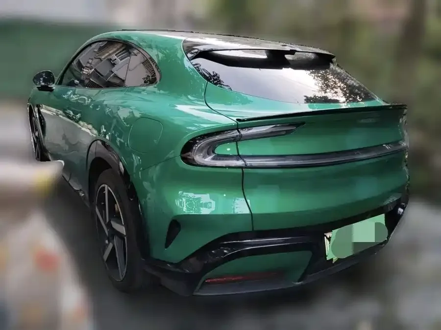 Xiaomi YU7 Xiaomi YU7 2025 Ultra-Long-Range Rear-Wheel Drive Edition 2025 — миниатюра 4