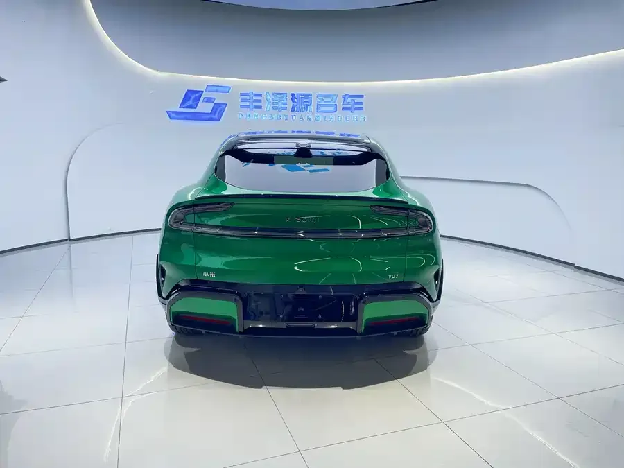 Xiaomi YU7 Xiaomi YU7 2025 Ultra-Long-Range Rear-Wheel Drive Edition 2025 — миниатюра 2
