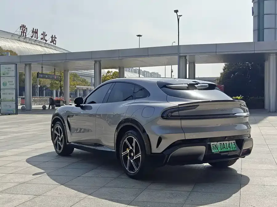 Xiaomi YU7 Xiaomi YU7 2025 Ultra-Long-Range Rear-Wheel Drive Edition 2025 — миниатюра 2