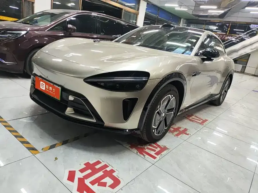 Xiaomi YU7 2025