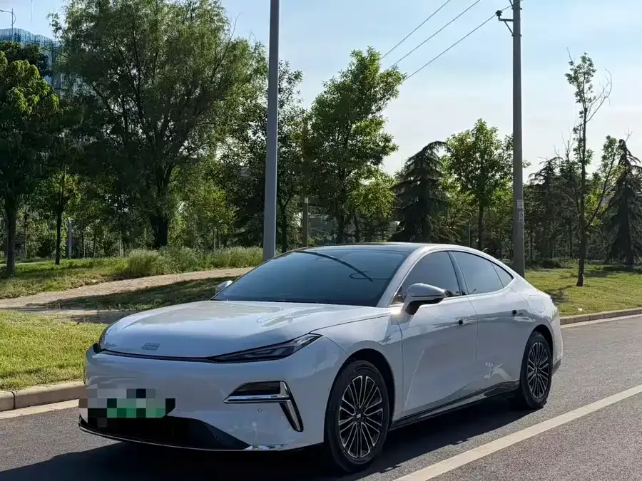 Geely Galaxy Star 8 2025