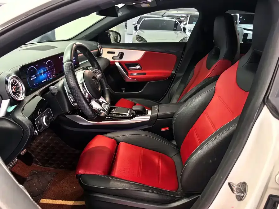 Mercedes-Benz CLA AMG Mercedes-Benz CLA AMG 2023 AMG CLA 35 4MATIC 2023 — миниатюра 4