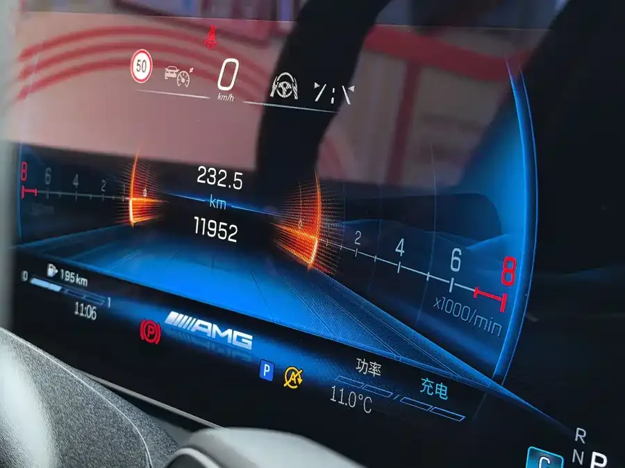Mercedes-Benz GLS AMG Mercedes-Benz GLS AMG 2024 AMG GLS 63 4MATIC+ 2025 — миниатюра 5