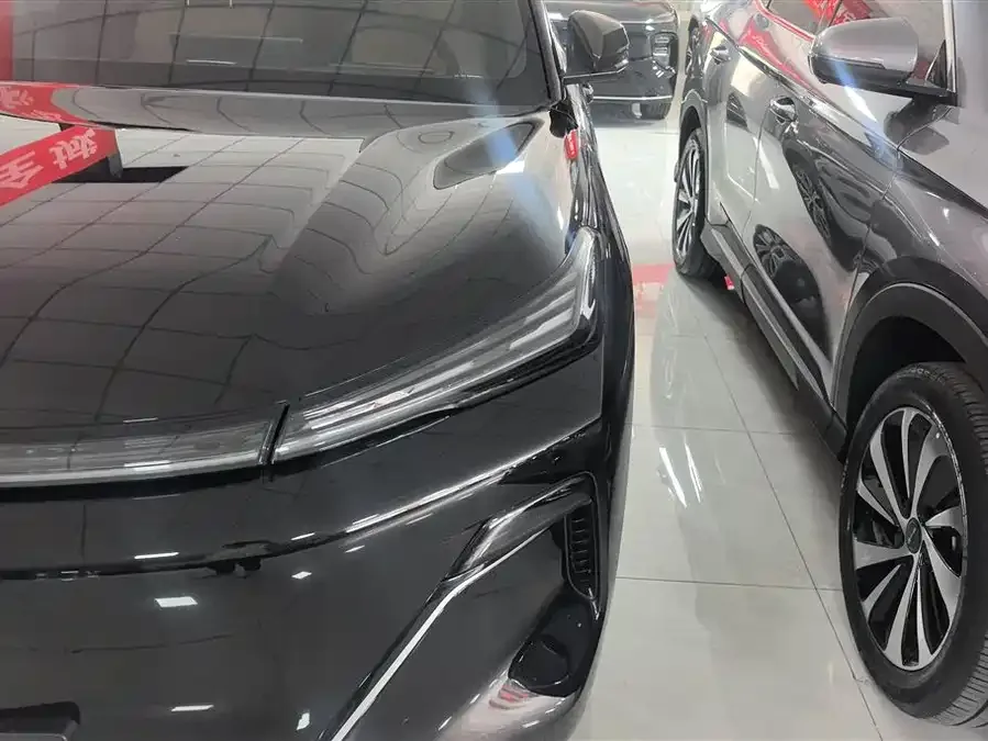Geely Galaxy Starship 7 Galaxy Starship 7 2025 120km Navigator Edition 2025 — миниатюра 5