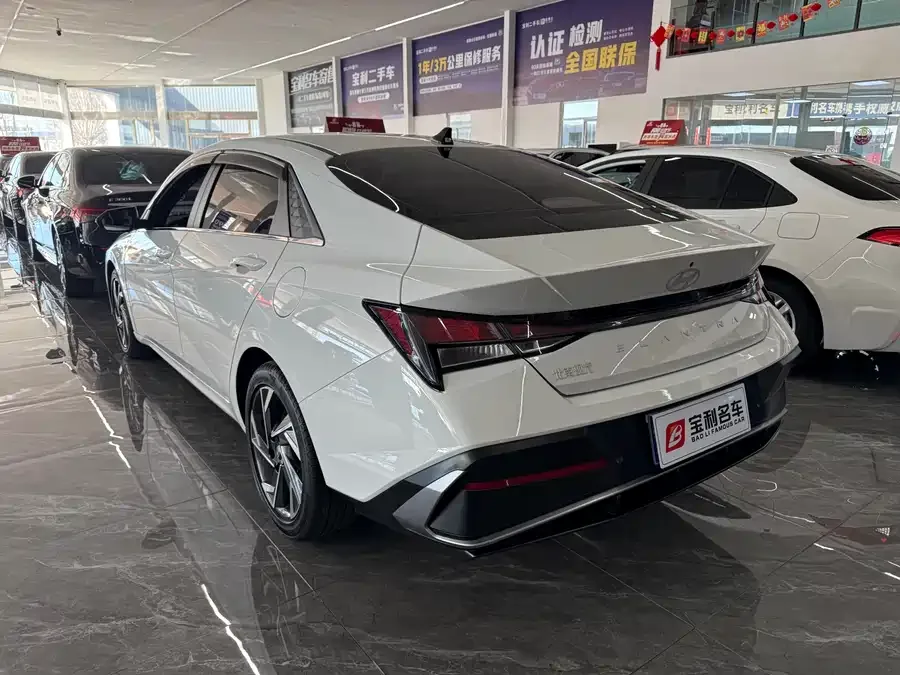 Hyundai Elantra Elantra 2023 1.5L CVT GLX Elite Edition 2024 — миниатюра 3