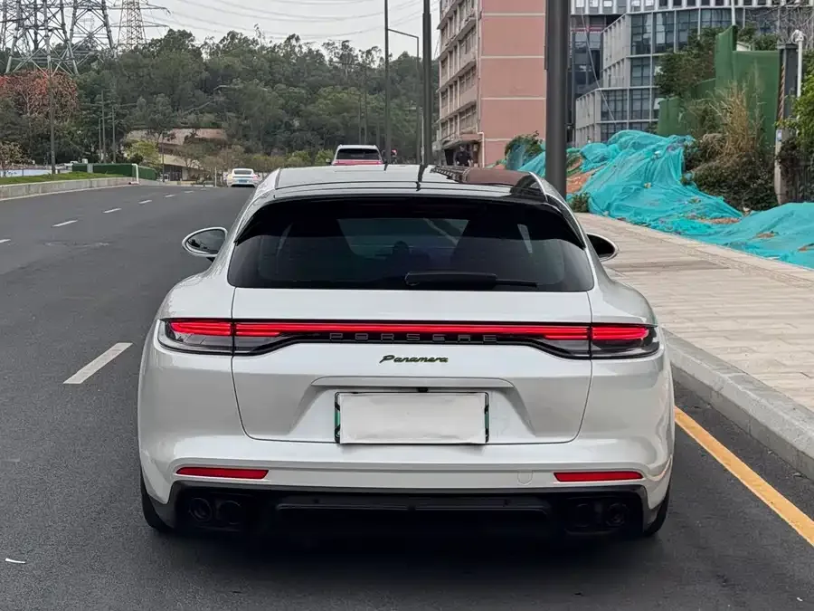 Porsche Panamera New Energy Panamera New Energy 2022 Panamera 4 E-Hybrid Sport Turismo 2.9T 2022 — миниатюра 4