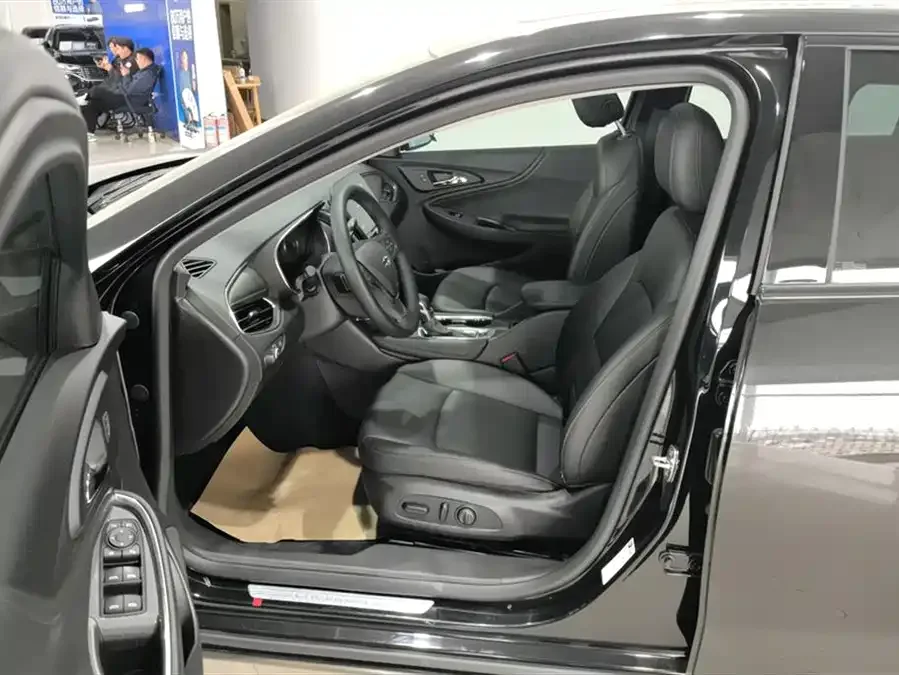 Chevrolet Malibu Xl Malibu XL 2022 Redline 550T Automatic Link Edition 2022 — миниатюра 3