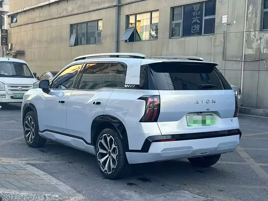 AION AION V AION V 2024 Aion Tyrannosaurus 650 Smart Edition 2025 — миниатюра 2