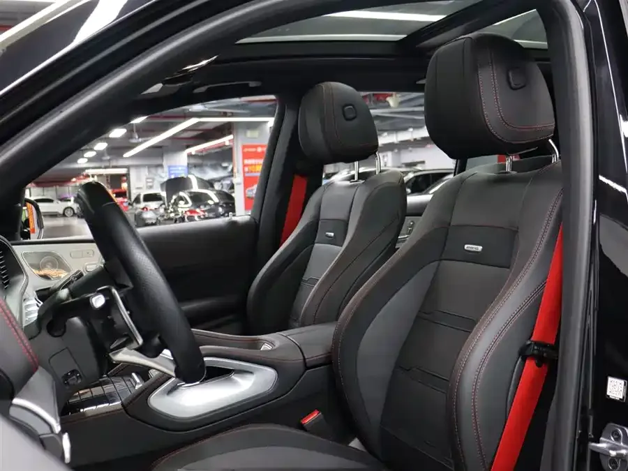 Mercedes-Benz GLE AMG Mercedes-Benz GLE AMG 2025 AMG GLE 53 4MATIC+ 2025 — миниатюра 3