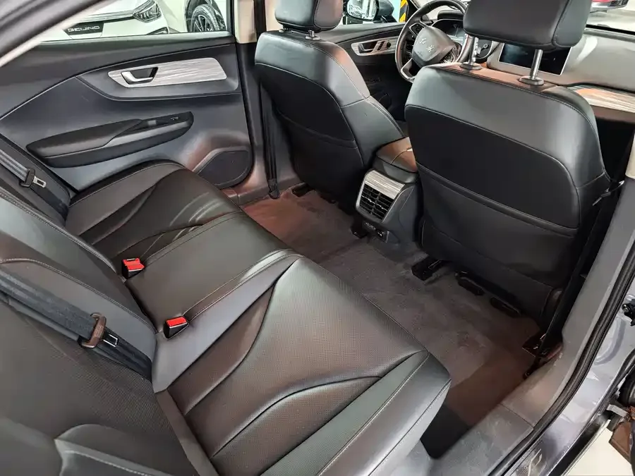 Hongqi E-QM5 Hongqi E-QM5 2023 620km PLUS 2023 — миниатюра 3