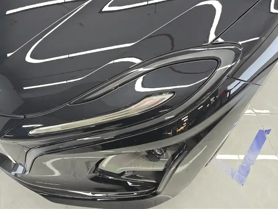 Hongqi E-QM5 Hongqi E-QM5 2024 560km PLUS 2025 — миниатюра 2