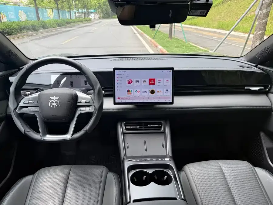 BYD Qin L Qin L 2025 EV 545KM Beyond Edition 2025 — миниатюра 5