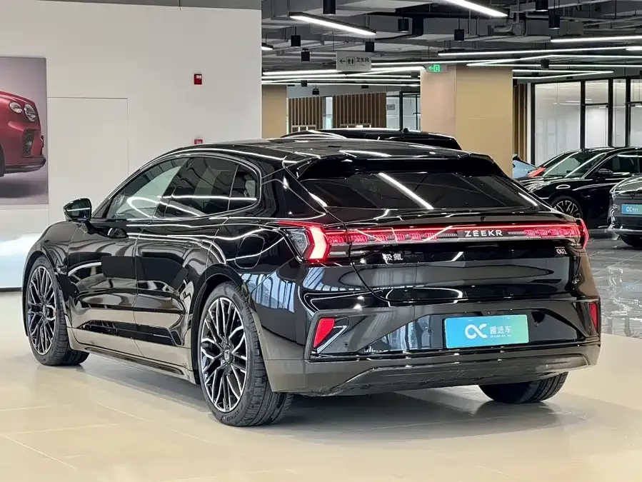 Zeekr 001 Zeekr 001 2025 YOU version 100kWh 4WD 2025 — миниатюра 5