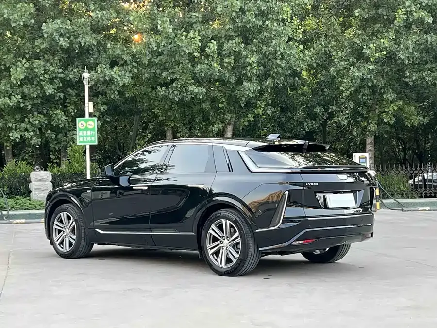 Cadillac IQ Ruige IQ Ruige 2024 rear-wheel drive standard battery life luxury version 2024 — миниатюра 2