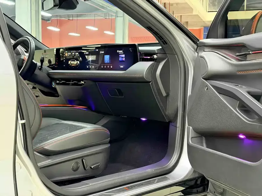 Ford EVOS EVOS 2022 EcoBoost 245 Fashion Edition 2022 — миниатюра 2