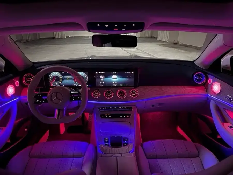 Mercedes-Benz E-Class Mercedes-Benz E-Class (Imported) 2023 E 260 Coupe 2024 — миниатюра 3