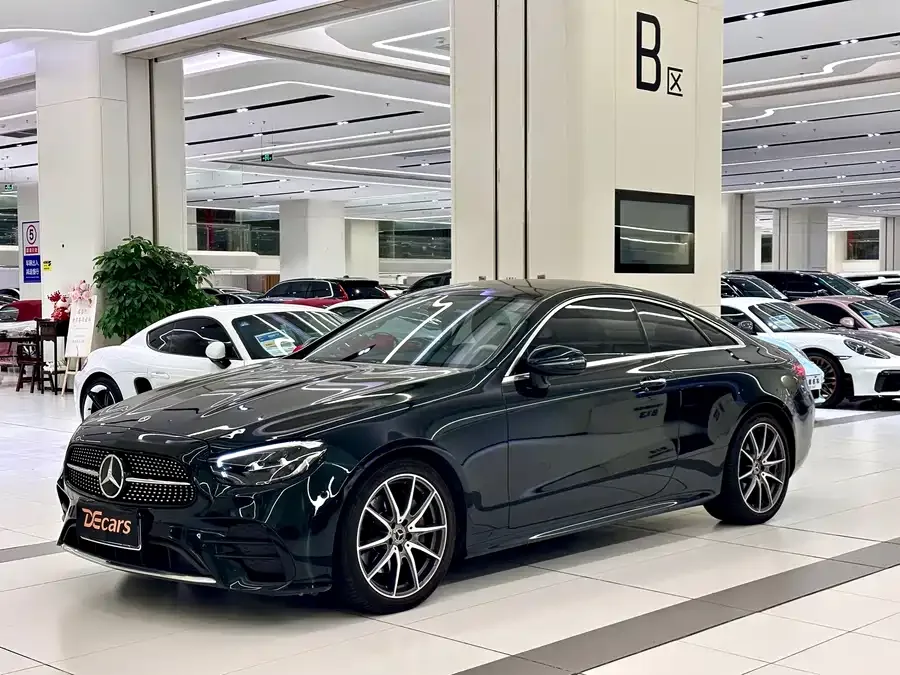 Mercedes-Benz E-Class 2024