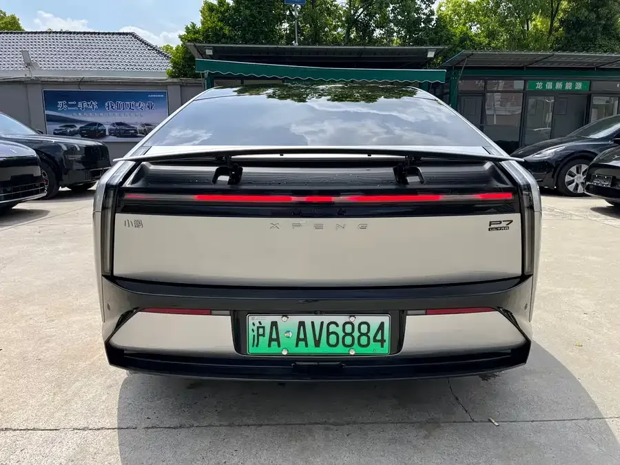 XPeng P7 Xpeng P7 2025 Model 702 Long Range Ultra 2025 — миниатюра 3