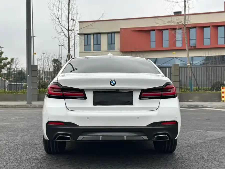BMW 5 Series BMW 5 Series 2022 530Li Exclusive M Sport Package 2022 — миниатюра 4