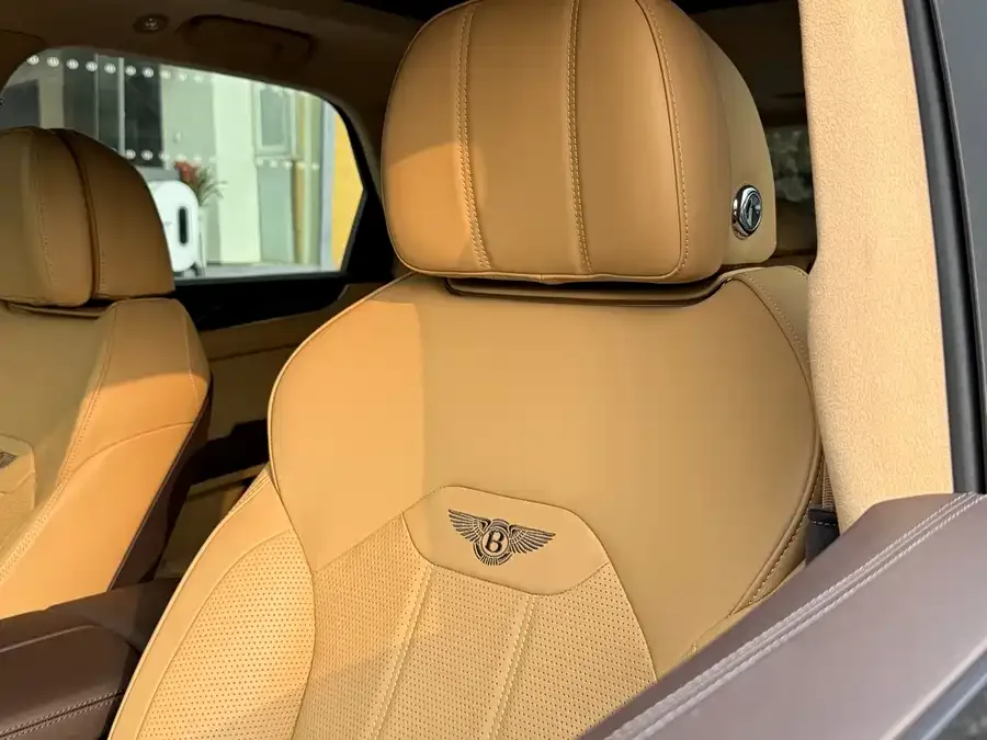 Bentley Bentayga Bentayga 2024 4.0T V8 2024 — миниатюра 5