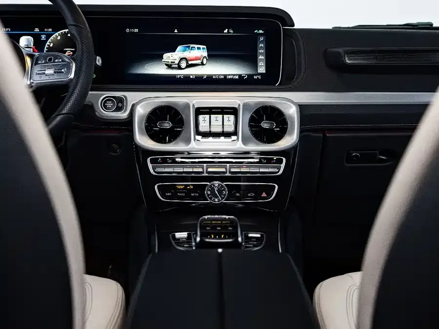Mercedes-Benz G-rated Mercedes-Benz G-Class 2023 G 350 2024 — миниатюра 5