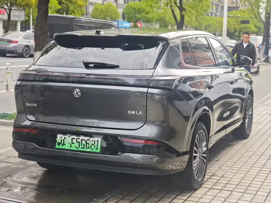 Dongfeng L8 Dongfeng Fengshen L8 2025 185KM Dream Edition 2025 — миниатюра 2