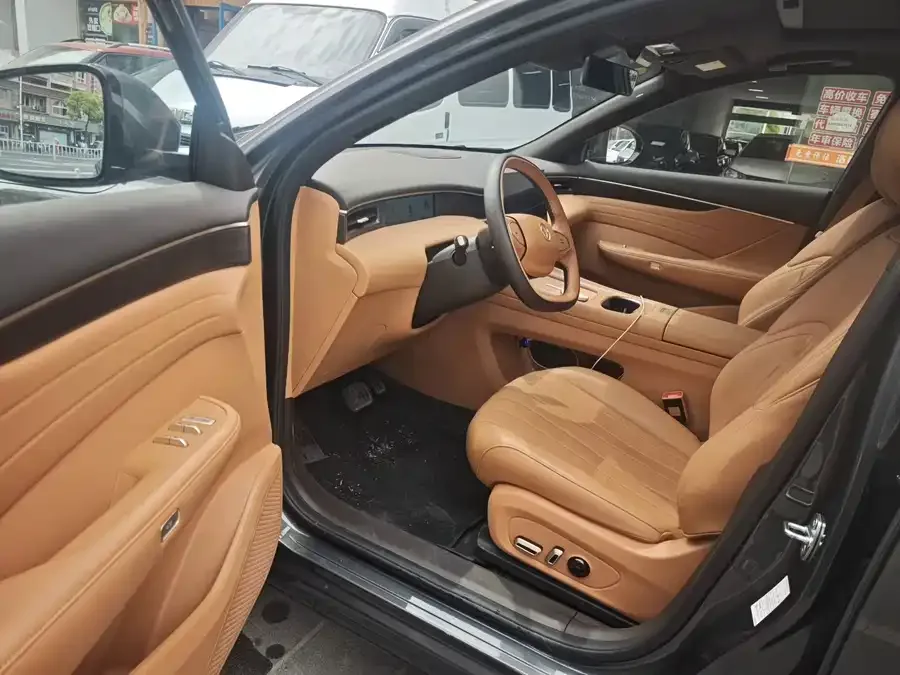 Dongfeng L8 Dongfeng Fengshen L8 2025 185KM Dream Edition 2025 — миниатюра 5