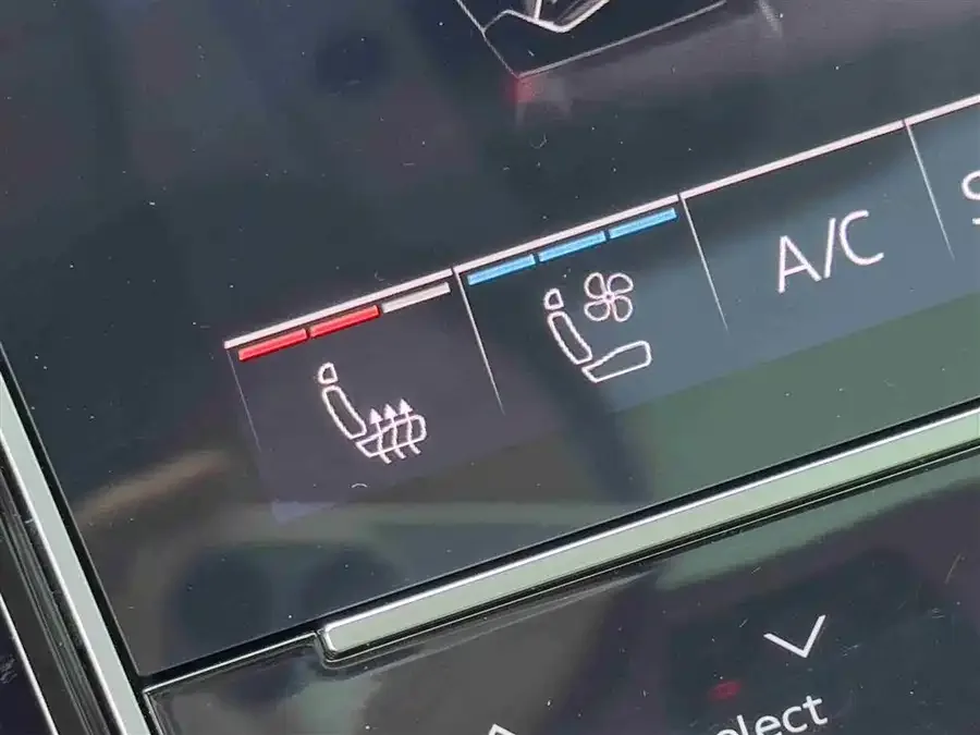 Audi A8 2025 A8L Horch Founder's Edition 55TFSI 2025 — миниатюра 5
