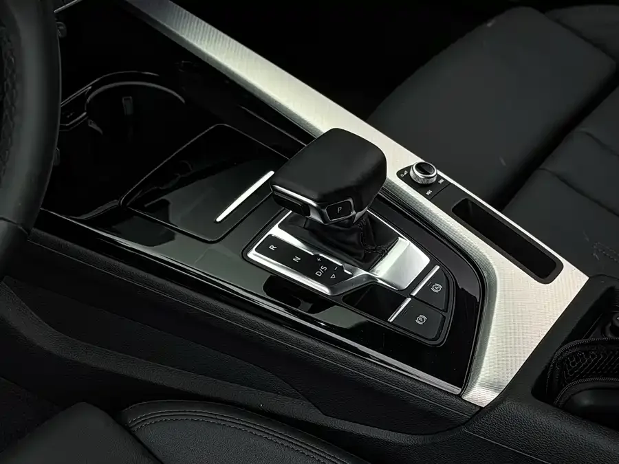 Audi A5 Audi A5 (Imported) 2022 Sportback 40 TFSI Stylish Dynamic Model 2022 — миниатюра 3
