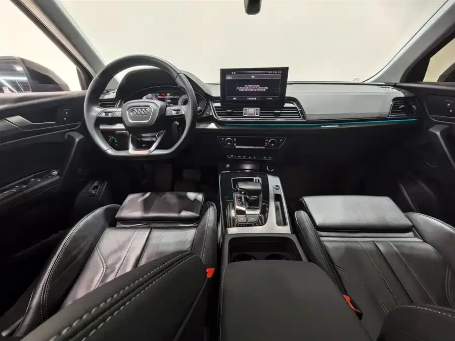 Audi Q5L 2022 40T luxury and dynamic model 2022 — миниатюра 4