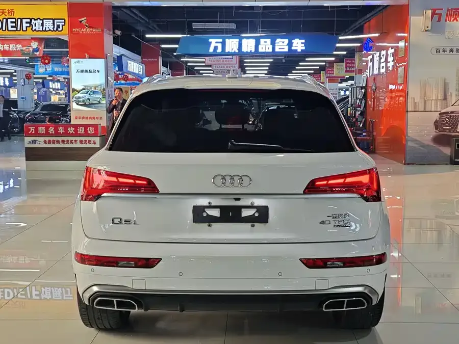 Audi Q5L 2022 40T luxury and dynamic model 2023 — миниатюра 5