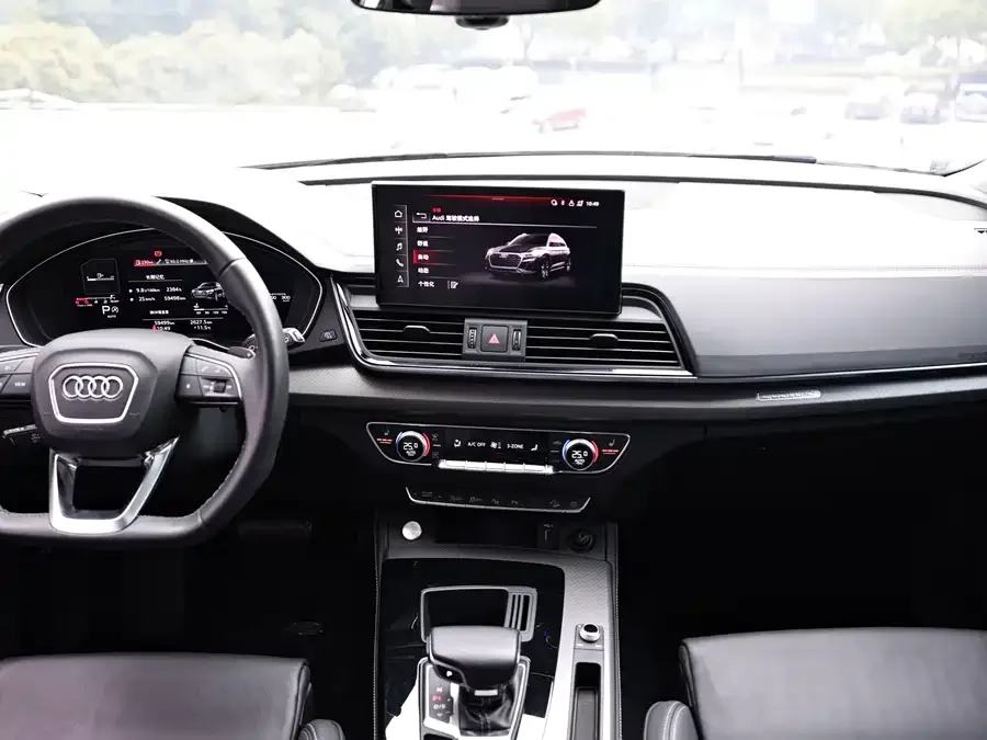Audi Q5L 2022 facelift 40T luxury and dynamic model 2022 — миниатюра 3