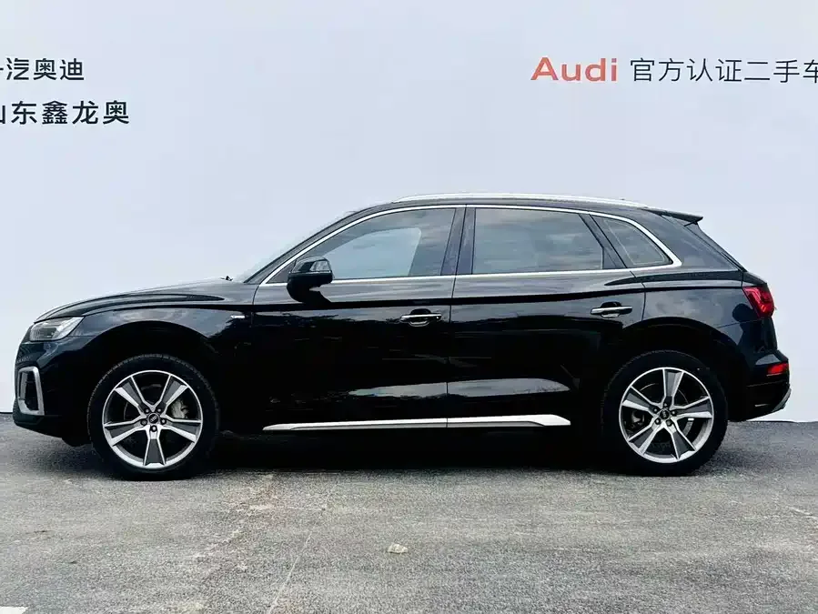 Audi Q5L 2022 45T luxury and dynamic model 2022 — миниатюра 2