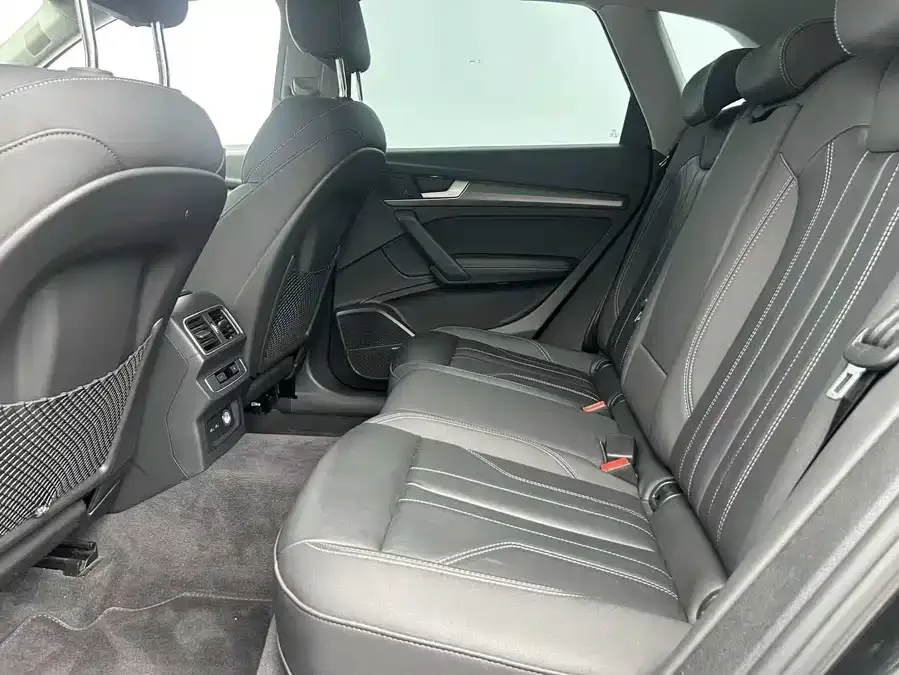 Audi Q5L 2022 45T luxury and dynamic model 2022 — миниатюра 3