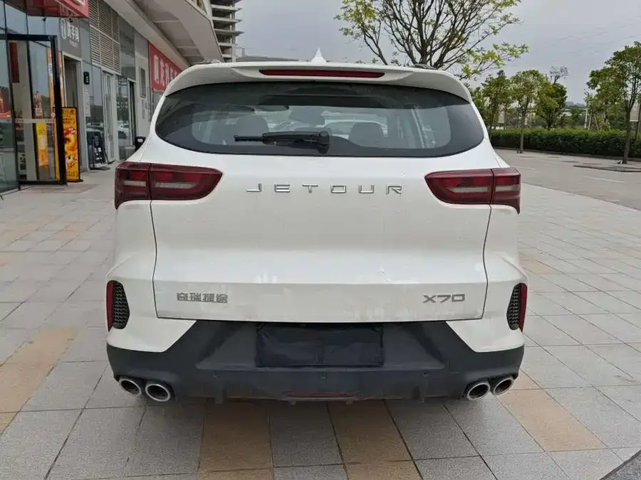 Jetour X70 Jetour X70 2024 1.5T DCT Enjoy Edition 5 Seaters 2026 — миниатюра 3