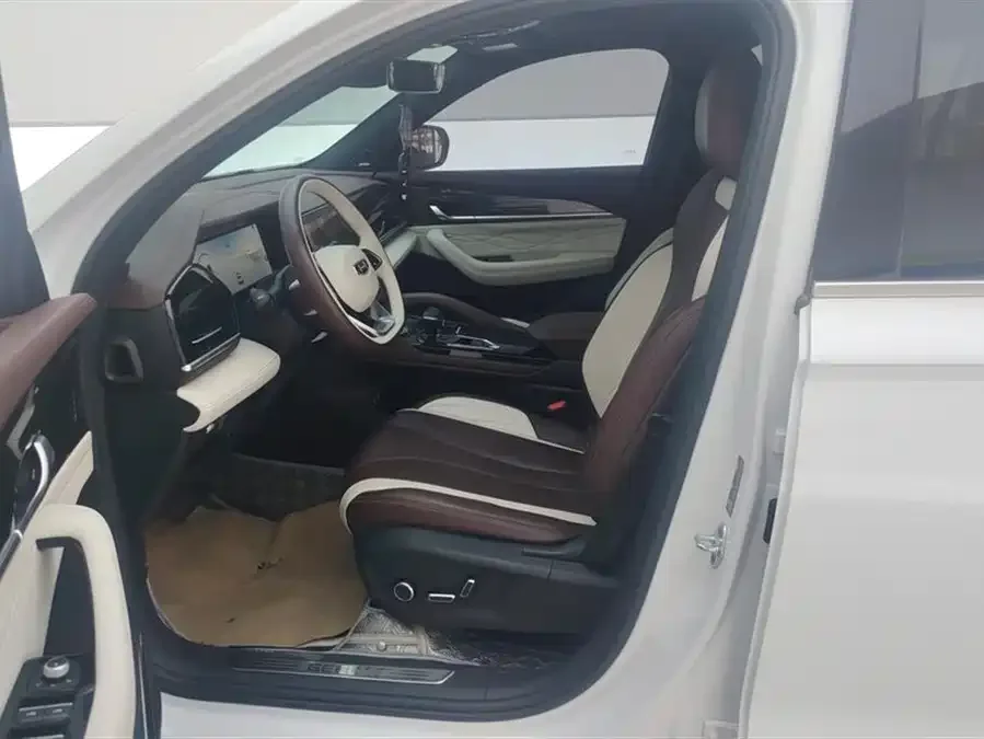 Geely Monjaro Xingyue L 2021 2.0TD DCT EVO 2WD Smart Edition 2022 — миниатюра 3