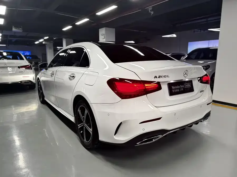 Mercedes-Benz Class A Mercedes-Benz A-Class 2024 A 200 L Fashion Edition 2024 — миниатюра 3