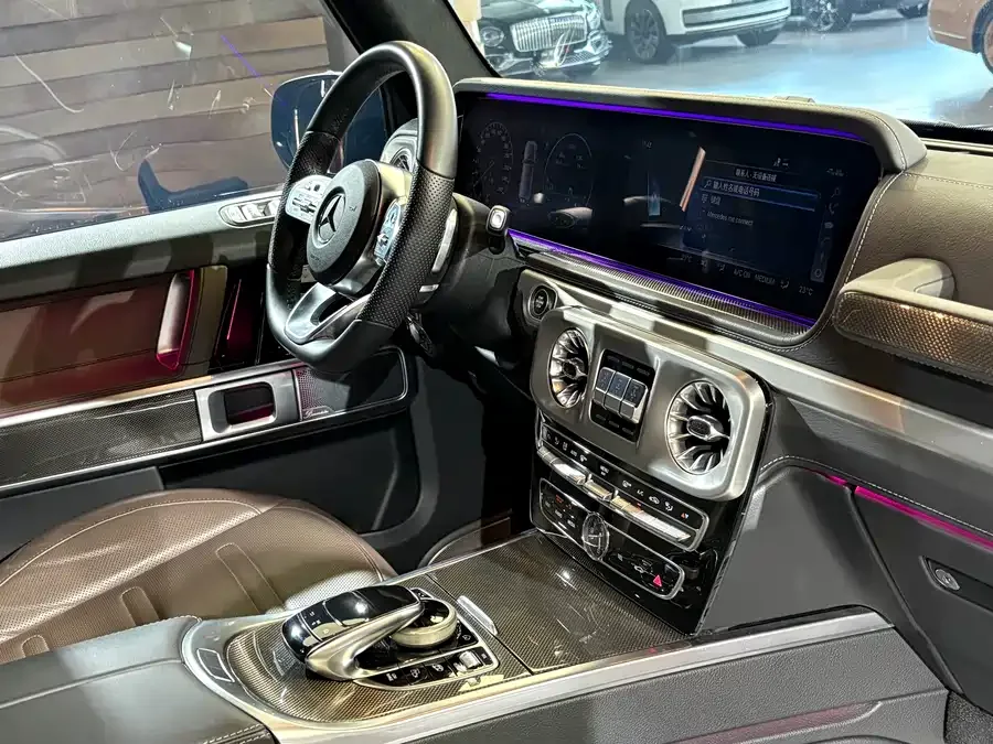 Mercedes-Benz G-rated Mercedes-Benz G-Class 2023 G 500 2023 — миниатюра 5