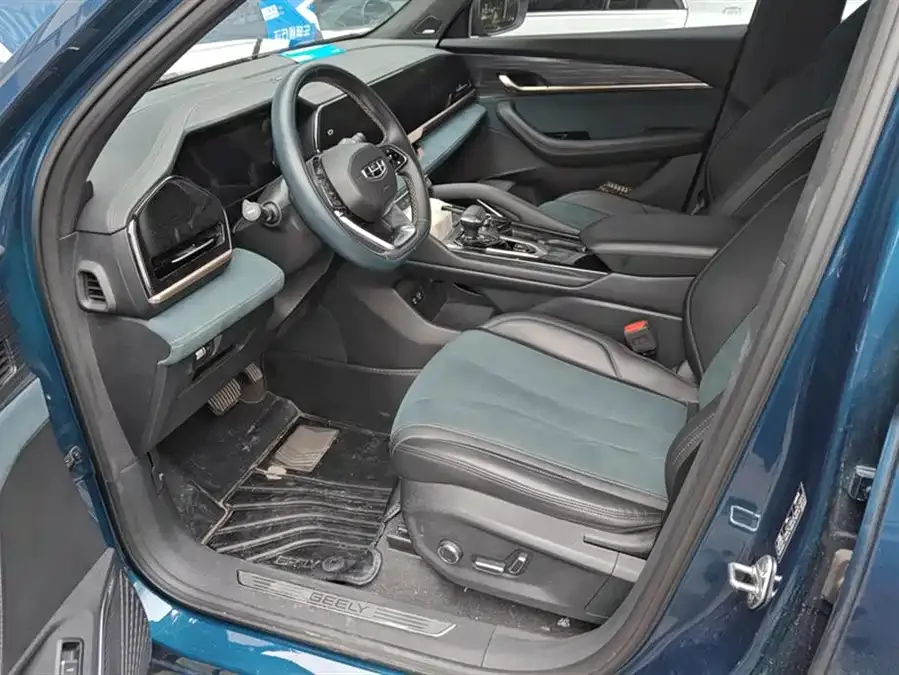 Geely Monjaro Xingyue L 2021 2.0TD High Power Automatic 4WD Premium Edition 2022 — миниатюра 3