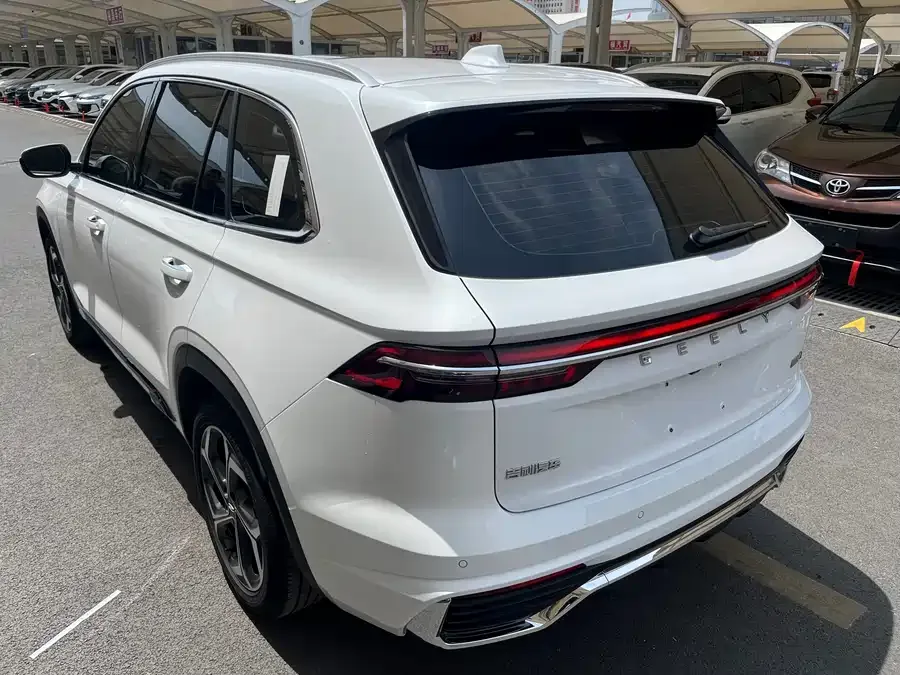 Geely Monjaro Xingyue L 2021 2.0TD DCT EVO 2WD Premium Edition 2023 — миниатюра 5