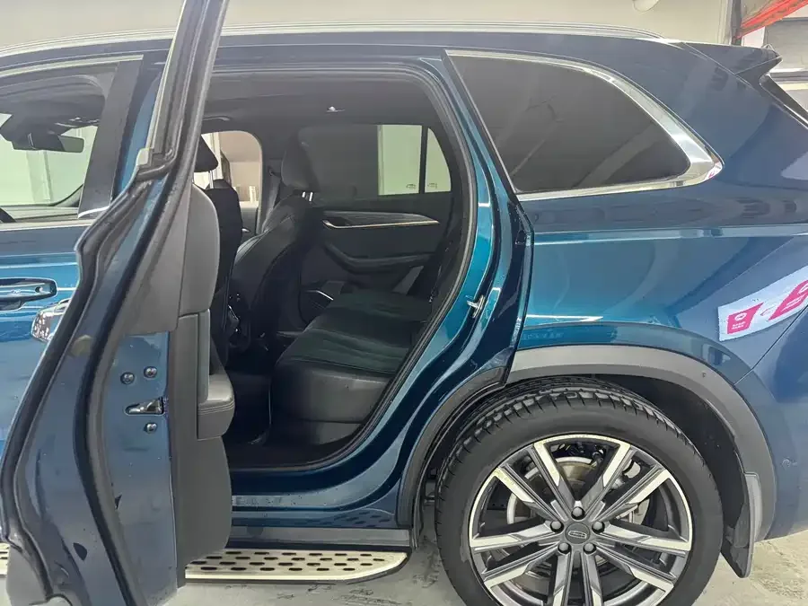 Geely Monjaro Xingyue L 2021 2.0TD High Power Automatic 4WD Premium Edition 2022 — миниатюра 2