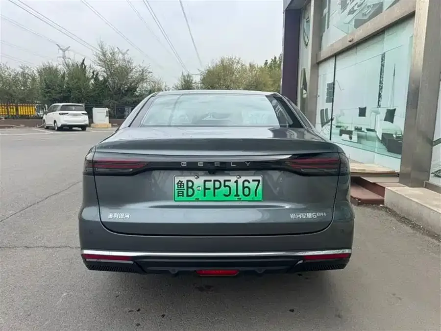 Geely Galaxy Star 6 Galaxy Star 6 2026 125km Long Range Edition 2026 — миниатюра 5