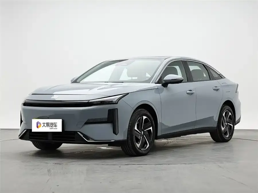 Geely Galaxy L6 2025