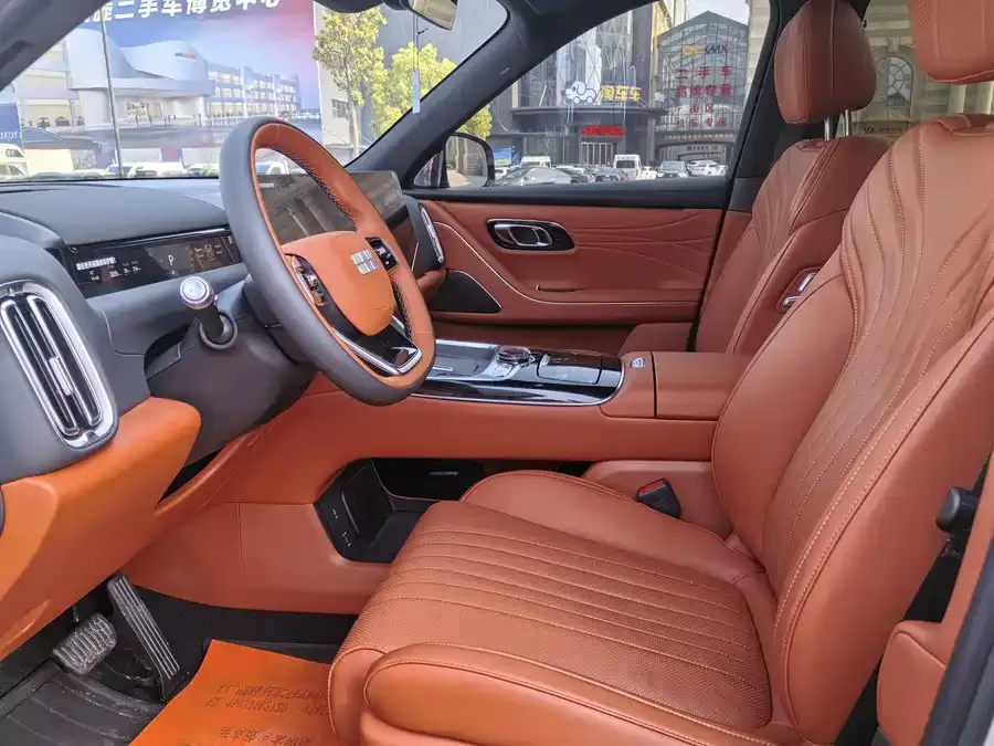 Geely Galaxy M9 Galaxy M9 2025 210km/h AWD Navigator Edition 2026 — миниатюра 4