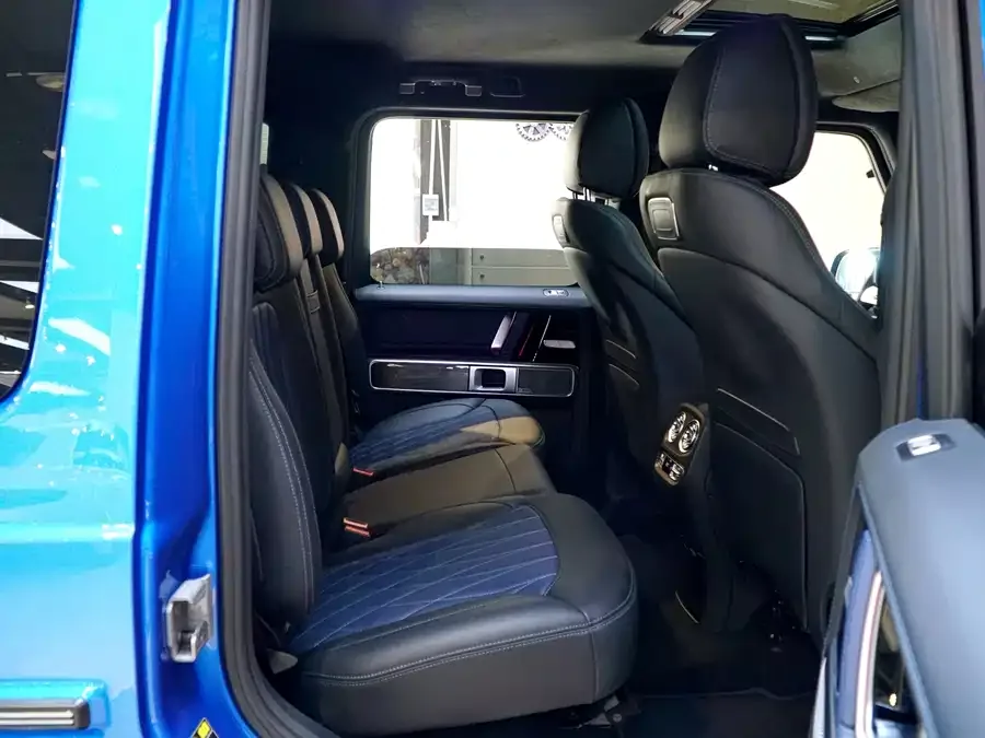 Mercedes-Benz G-rated Mercedes-Benz G-Class 2022 G 500 2023 — миниатюра 3