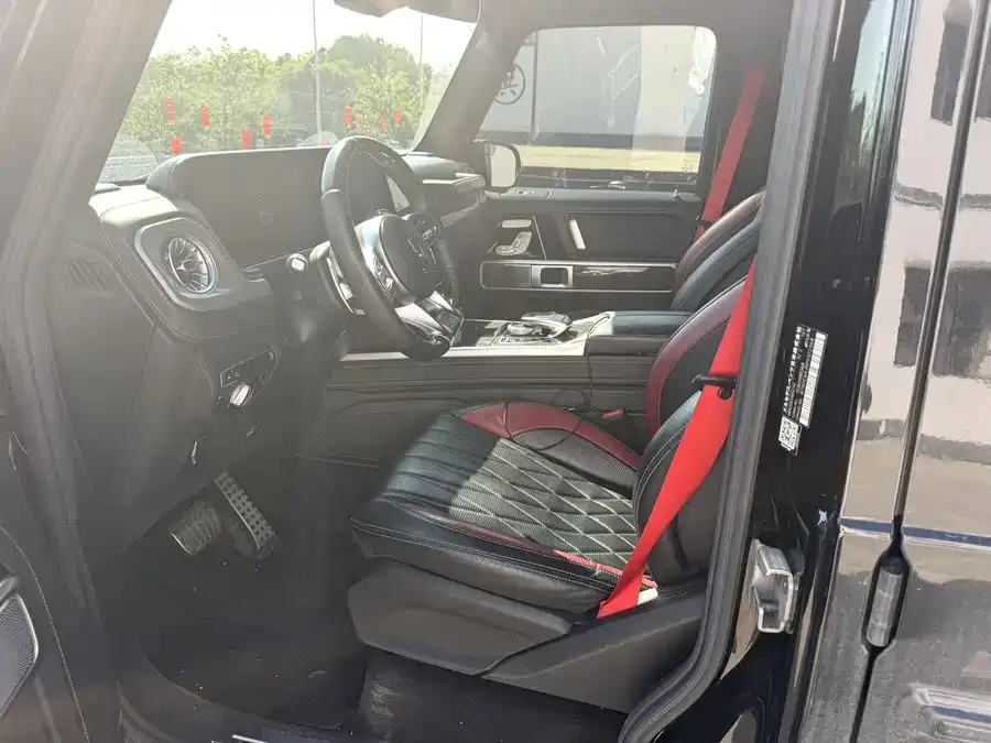 Mercedes-Benz G-rated Mercedes-Benz G-Class 2023 G 500 2023 — миниатюра 3