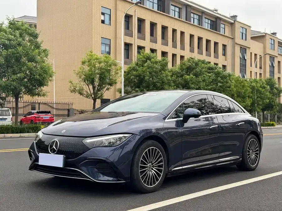 Mercedes-Benz EQE 2024