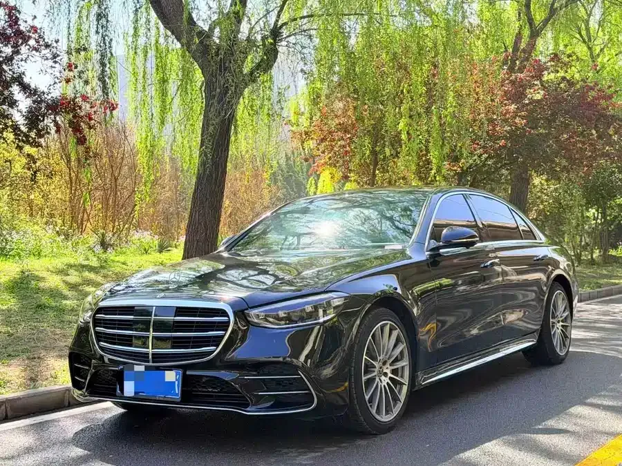 Mercedes-Benz S-Класс 2023