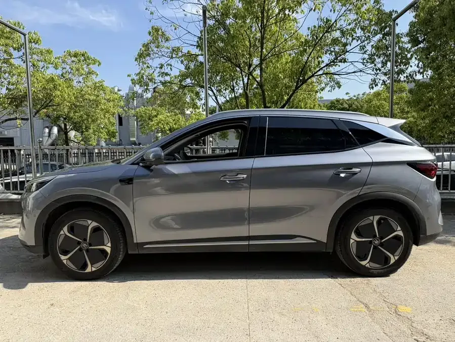 BYD Yuan PLUS Yuan PLUS 2025 Smart Driving Edition 510KM Beyond Edition 2025 — миниатюра 3