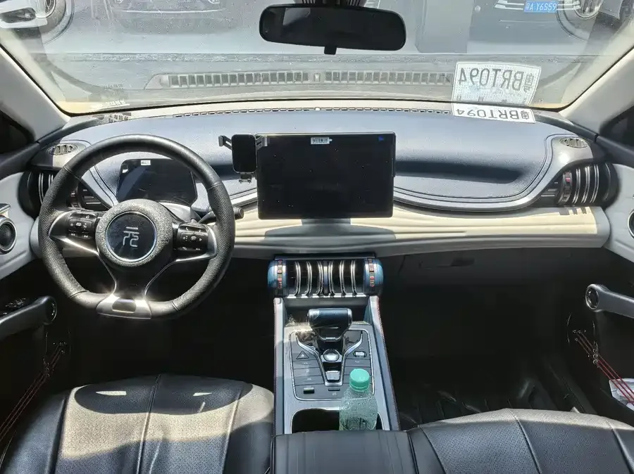 BYD Yuan PLUS Yuan PLUS 2022 510KM Honor Type 2022 — миниатюра 2